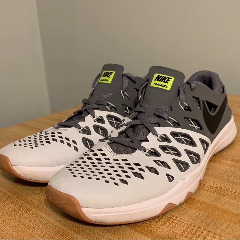 Nike Train Speed 4